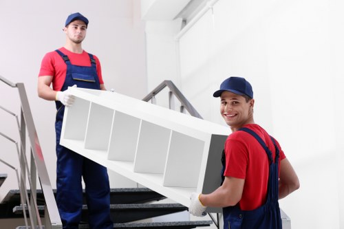 Student removal team working near Kensington apartments