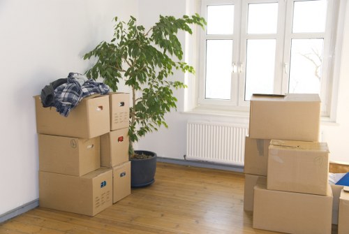 Packing and loading services for removals in Kensington
