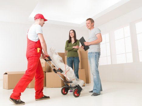 Man and van service moving items in Kensington street