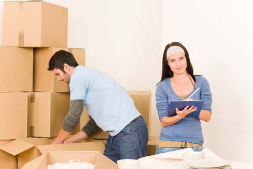 Practical moving support in Kensington residential area
