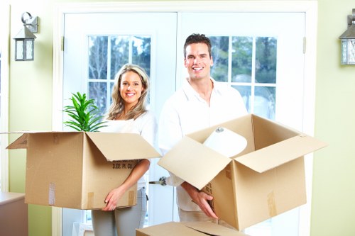 House removal service in Kensington for period properties and townhouses